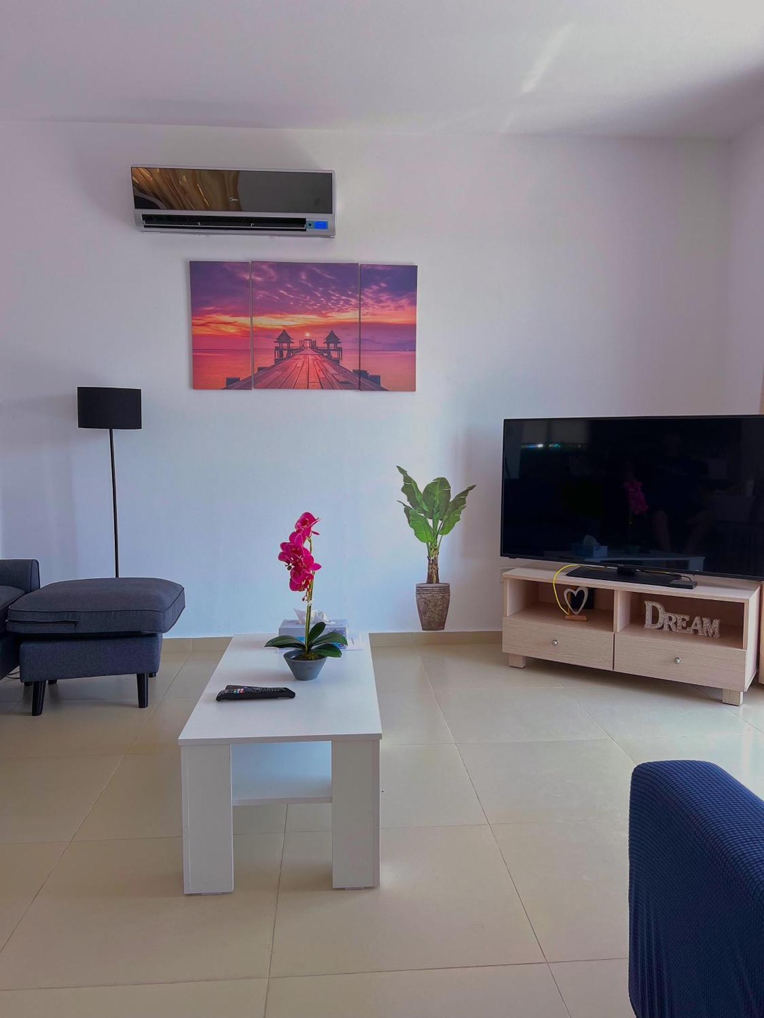 3 Bedroom Coral Bay Beach Seaview Villa II Private Pool Room photo